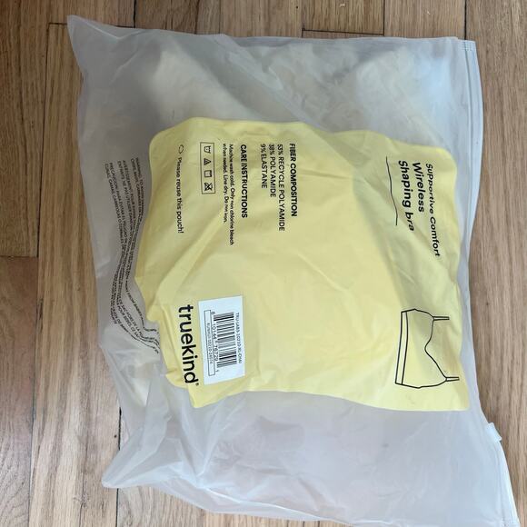 NEW TrueKind Women's XL Supportive Comfort Wireless Shaping Bra Beige Nude Cream - Picture 9 of 10